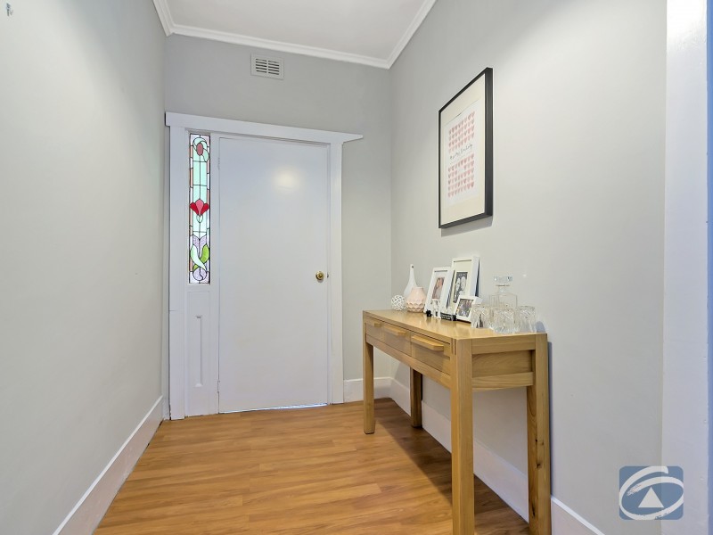22 Davies Street, Willaston SA 5118