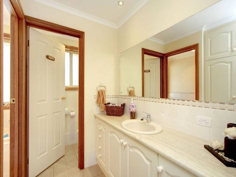 2 Isabel Road, Munno Para West SA 5115