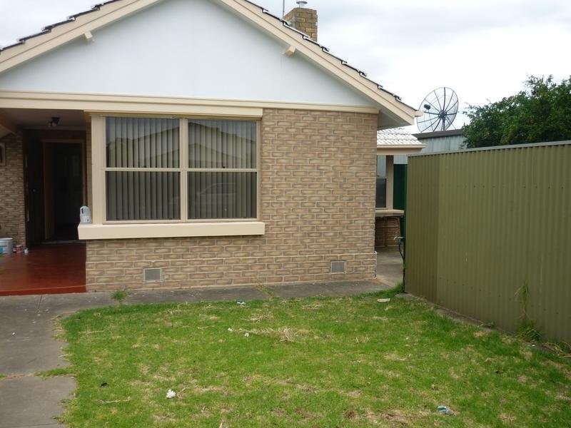 1 Deverill Street, Elizabeth South SA 5112