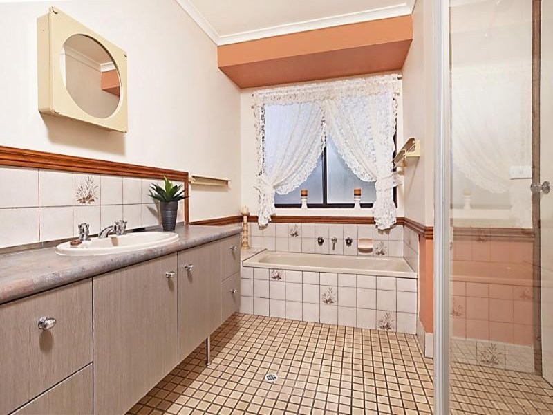 184 Pimpala Road, Cockatoo Valley SA 5351