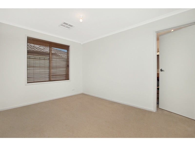 22 Lumsden Court, Evanston Park SA 5116