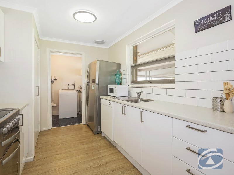 12 Newkree Road, Evanston Park SA 5116