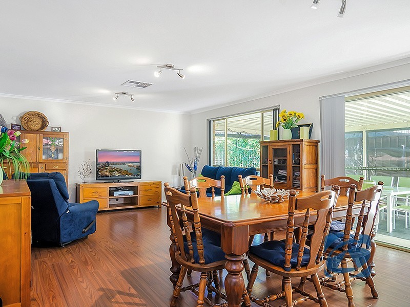 17 Oxford Drive, Andrews Farm SA 5114