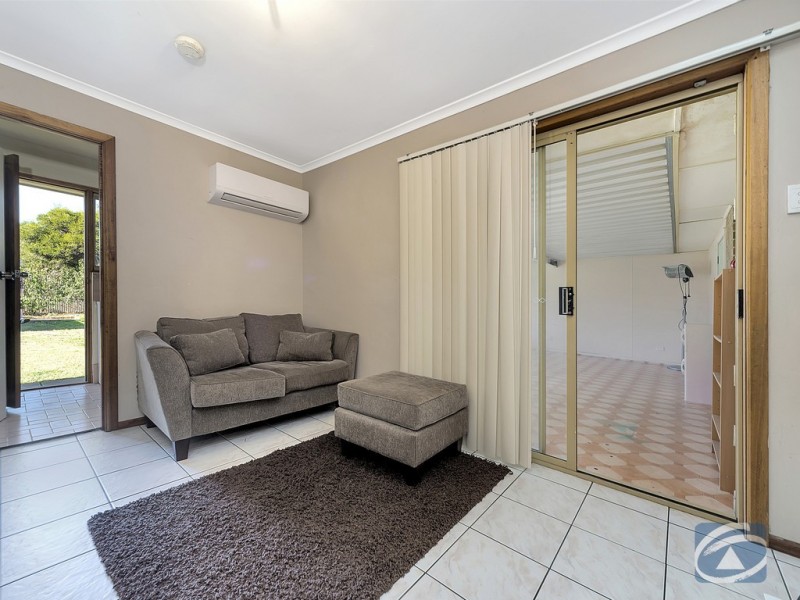 4 McQueen Court, Paralowie SA 5108