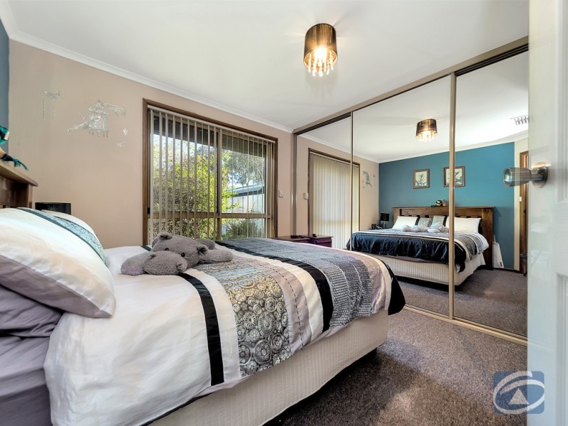 4 McQueen Court, Paralowie SA 5108