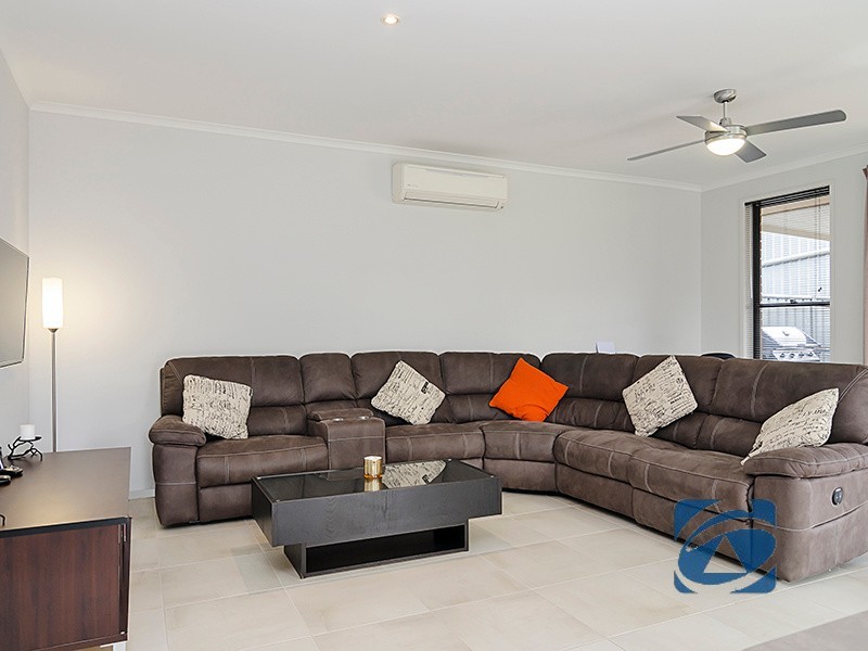 22 Riesling Crescent, Andrews Farm SA 5114