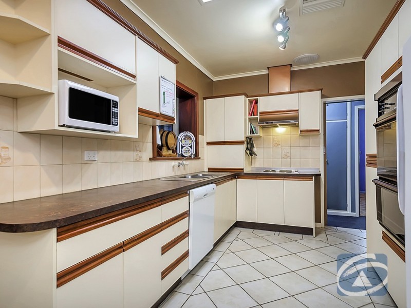 4 Dixon Road, Buchfelde SA 5118