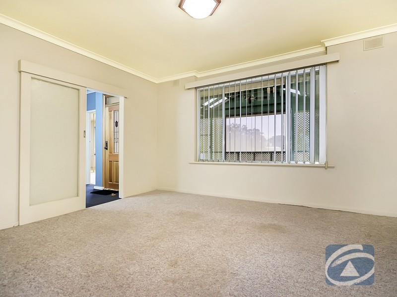 4 Dixon Road, Buchfelde SA 5118