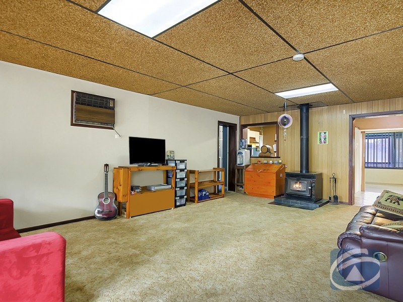 4 Dixon Road, Buchfelde SA 5118