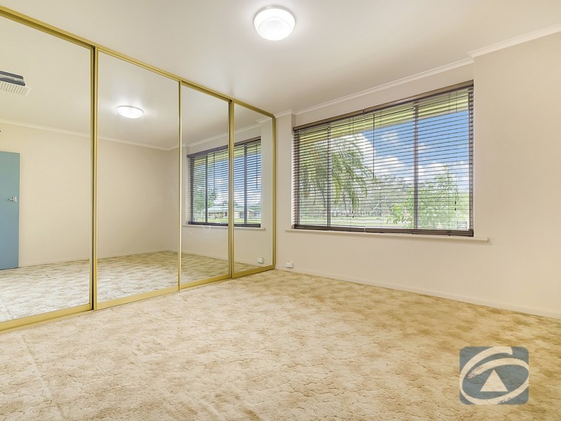 4 Dixon Road, Buchfelde SA 5118