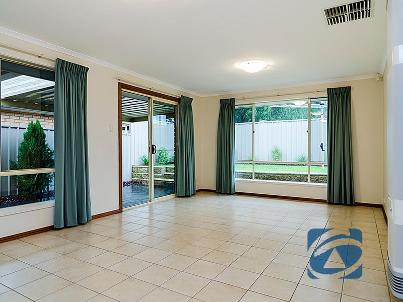 18 Netherby Avenue, Evanston Park SA 5116