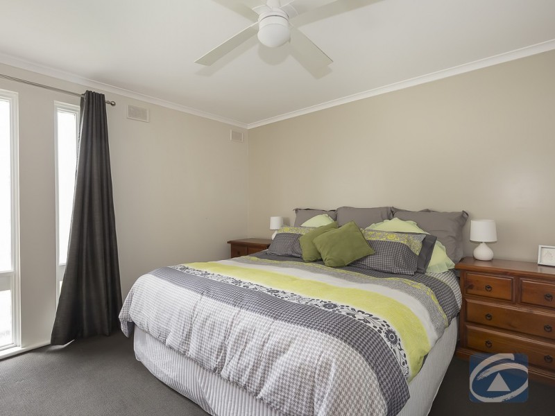 12 Newkree Road, Evanston Park SA 5116