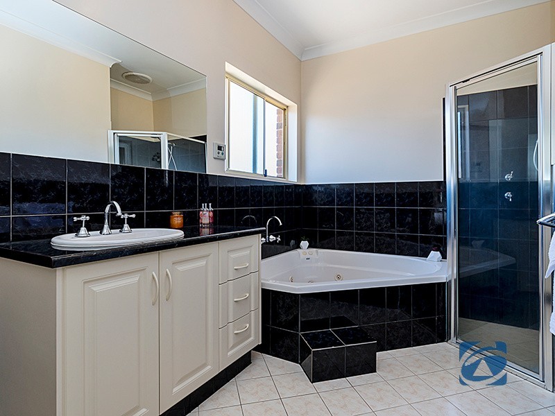 10 Fradd Court, Angle Vale SA 5117