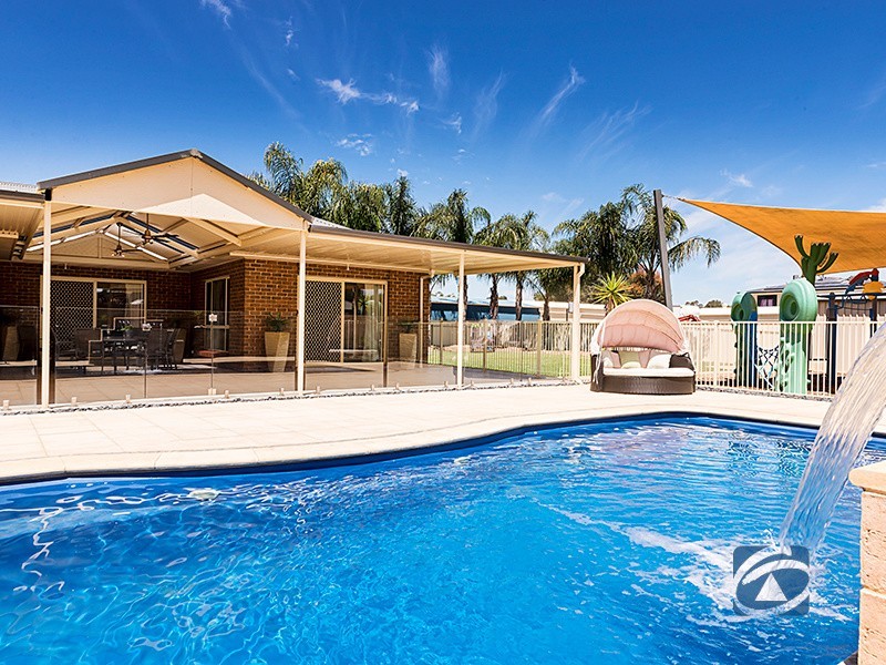 10 Fradd Court, Angle Vale SA 5117