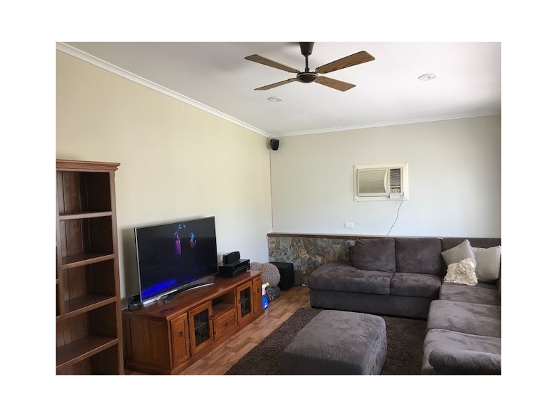 47 Peacock Rd, Elizabeth Downs SA 5113