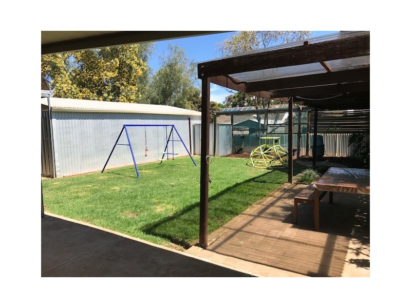 47 Peacock Rd, Elizabeth Downs SA 5113