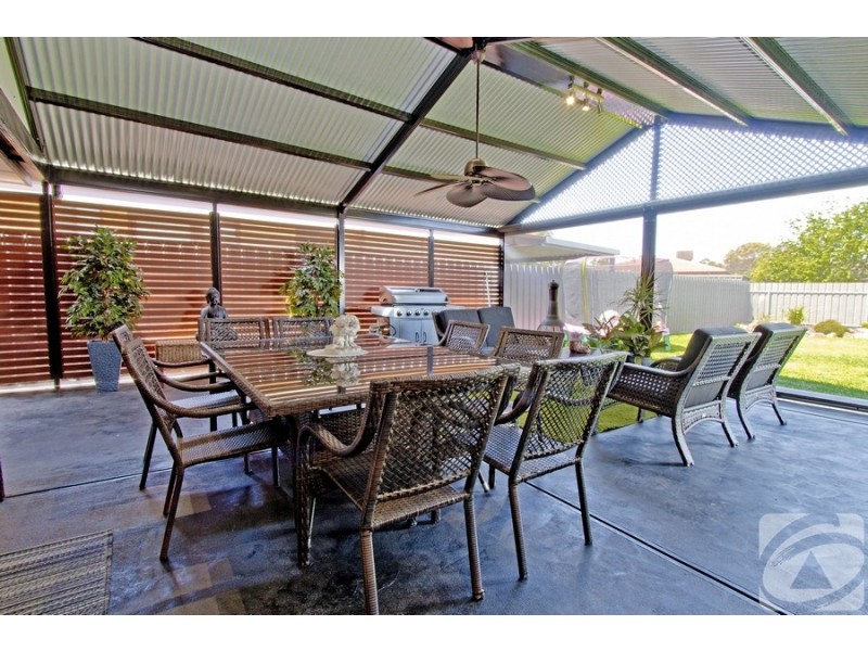 32 Brooks Avenue, Willaston SA 5118