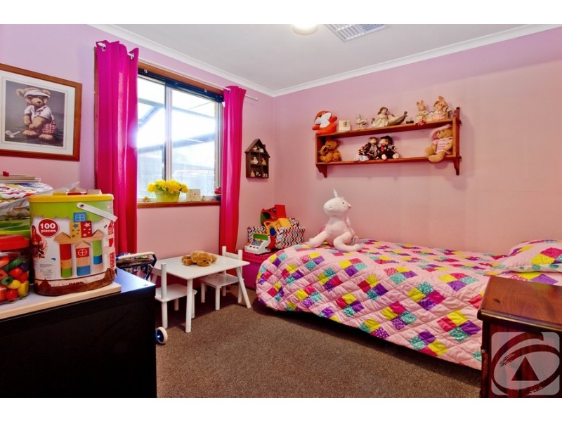 32 Brooks Avenue, Willaston SA 5118