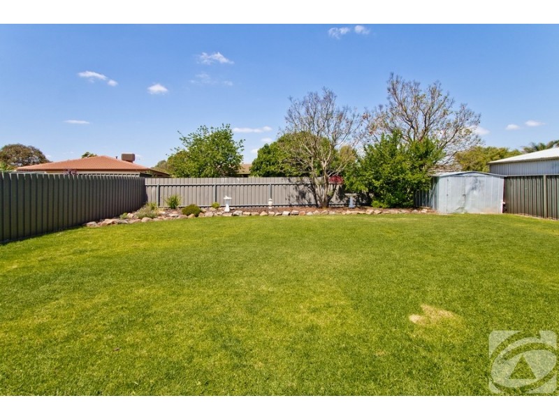 32 Brooks Avenue, Willaston SA 5118