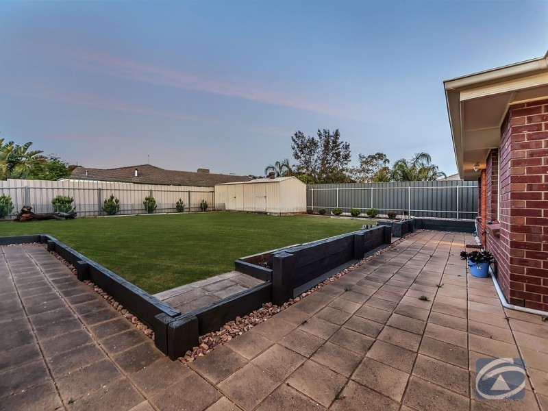 21 Whinnen Street, Evanston Park SA 5116