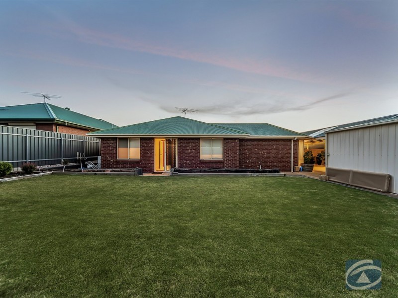 21 Whinnen Street, Evanston Park SA 5116