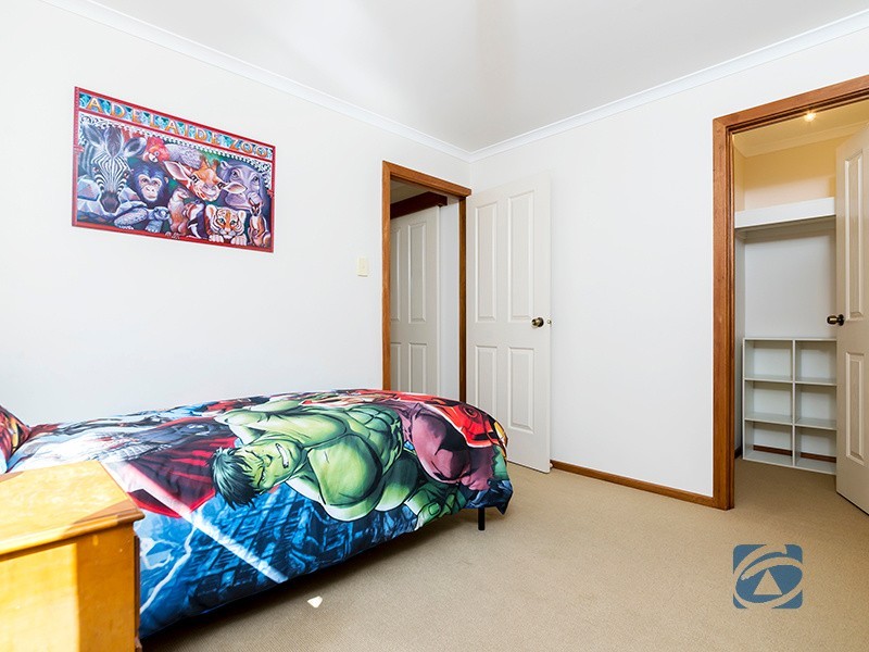 34 Rossiter Drive, Evanston Park SA 5116