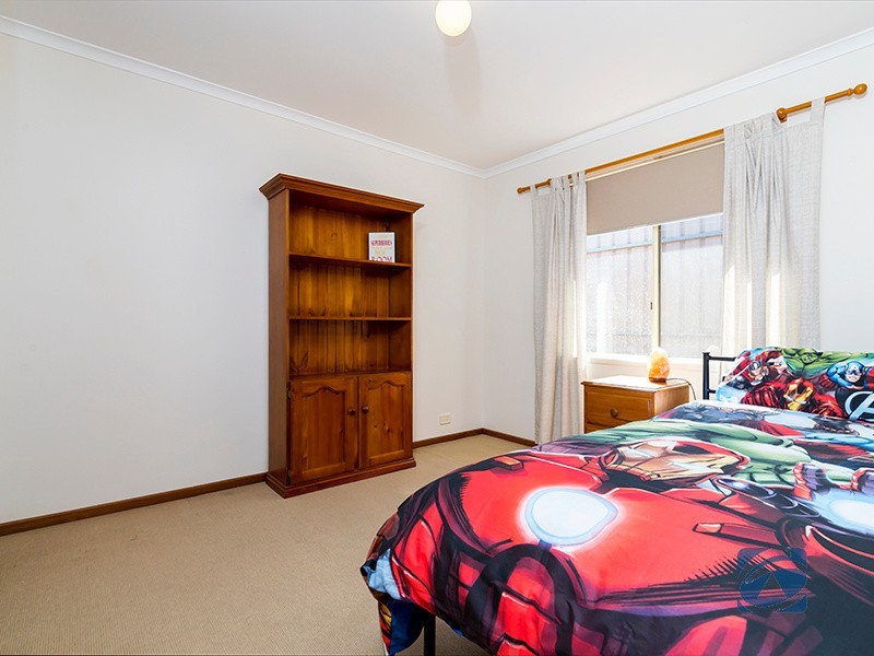 34 Rossiter Drive, Evanston Park SA 5116