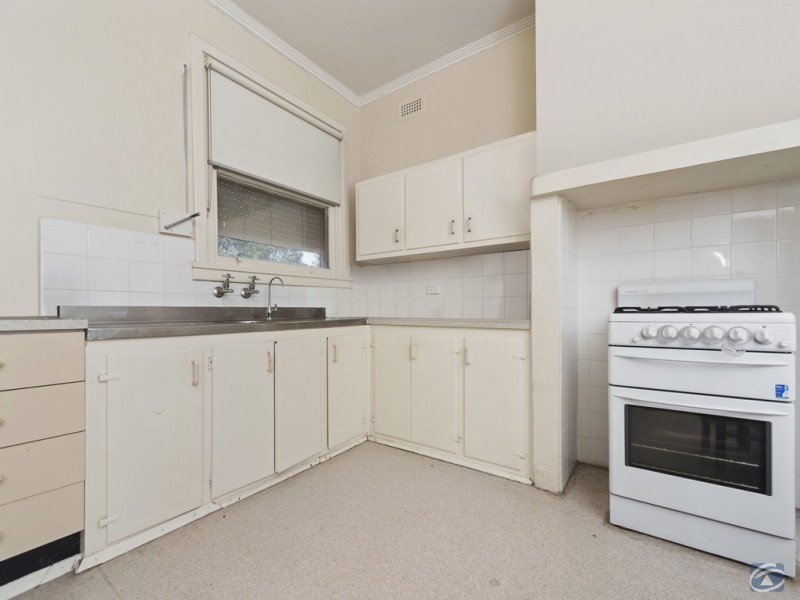 17 May Terrace, Evanston SA 5116