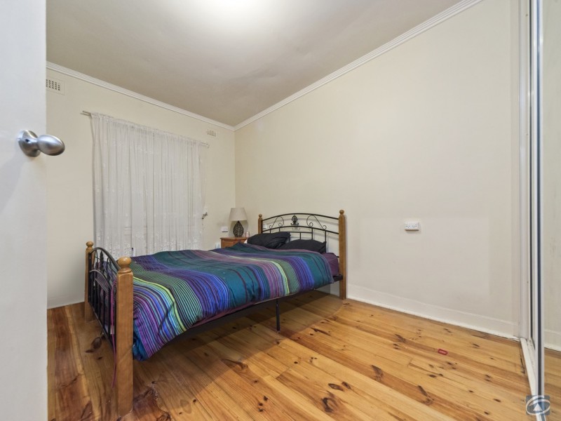 17 May Terrace, Evanston SA 5116