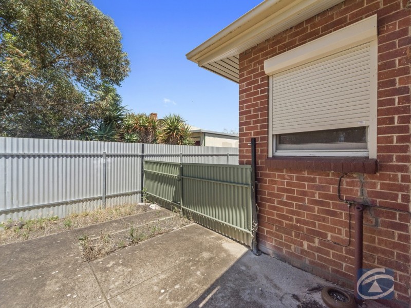 17 May Terrace, Evanston SA 5116