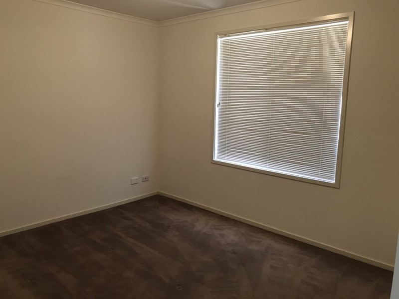 10 Crown Ct, Munno Para West SA 5115