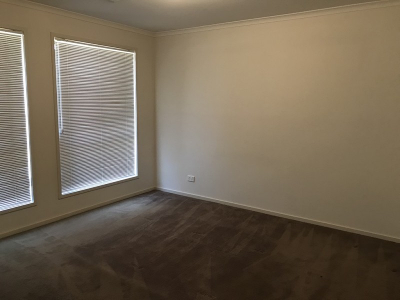 10 Crown Ct, Munno Para West SA 5115