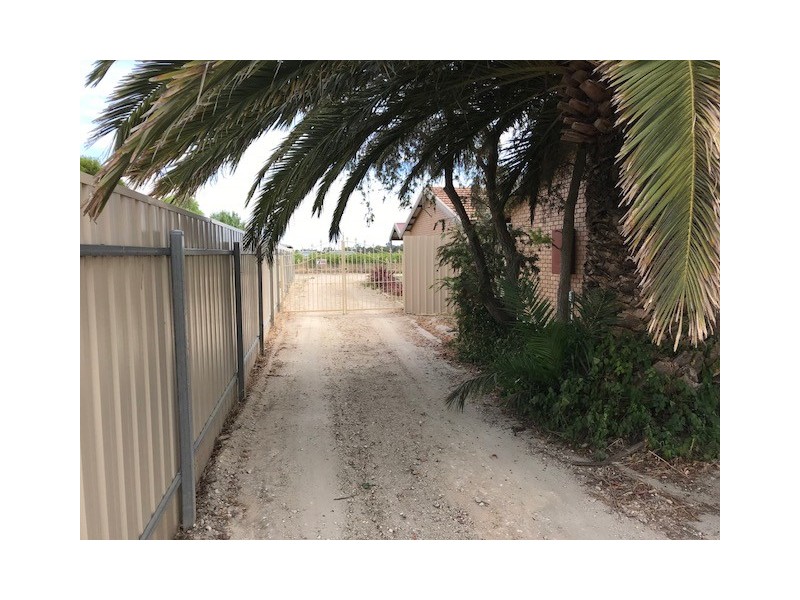 92A Basedow Road, Tanunda SA 5352