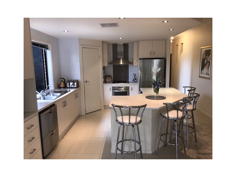 78 Sanctuary Dve, Mawson Lakes SA 5095