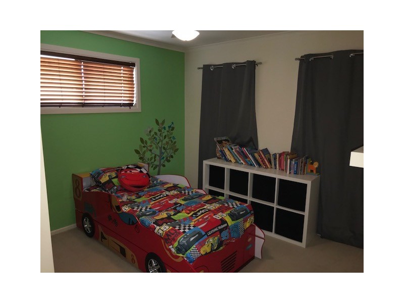 78 Sanctuary Dve, Mawson Lakes SA 5095