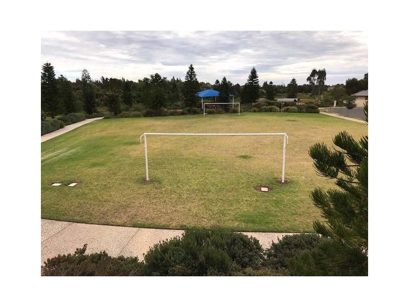 78 Sanctuary Dve, Mawson Lakes SA 5095