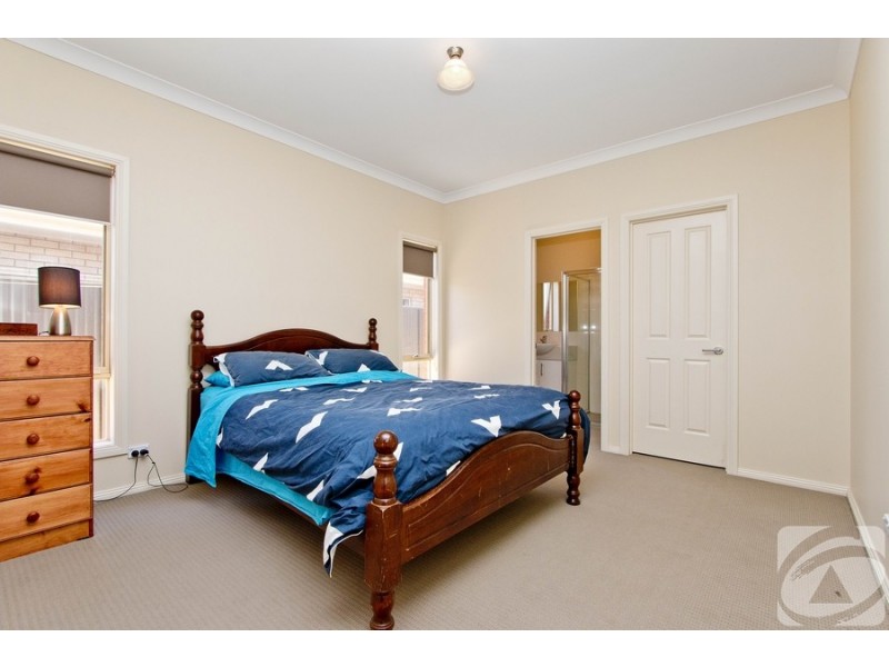 9 Hawick Avenue, Blakeview SA 5114