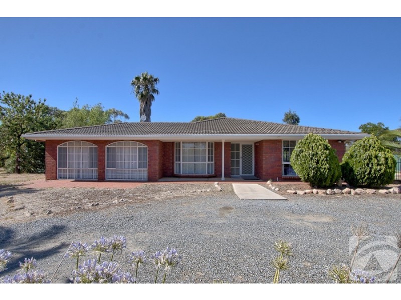 8 Lionel Road, Lewiston SA 5501