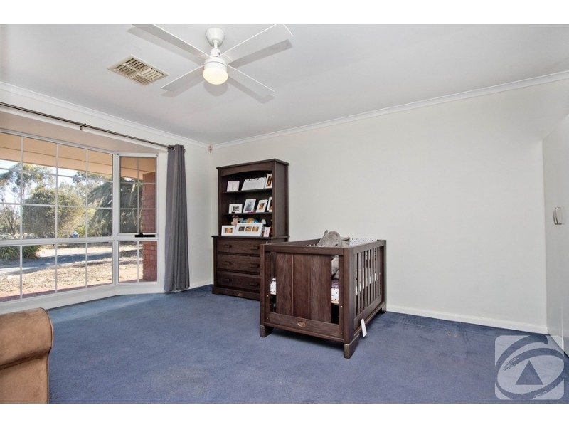 8 Lionel Road, Lewiston SA 5501