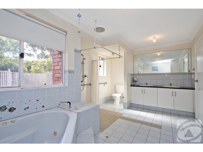 8 Lionel Road, Lewiston SA 5501