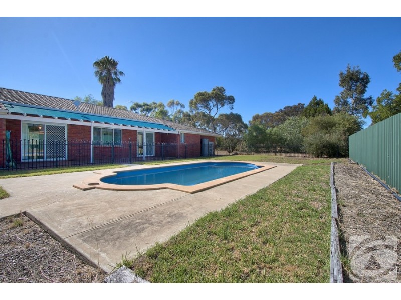 8 Lionel Road, Lewiston SA 5501