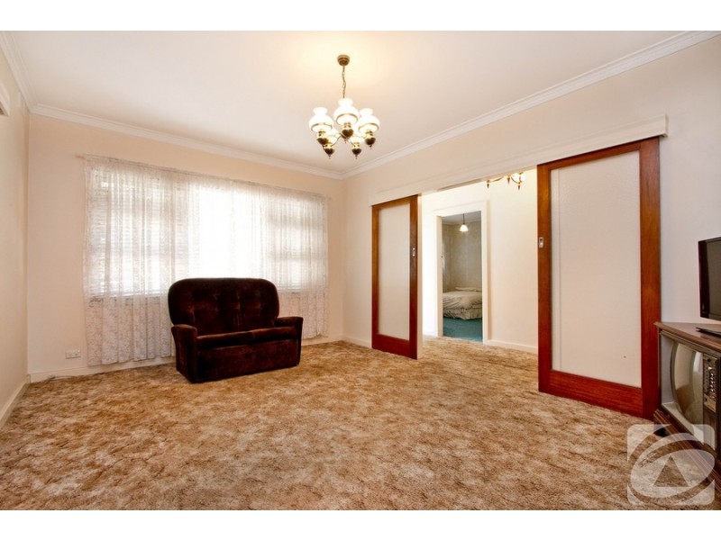 30 Krieg Road, Evanston Park SA 5116