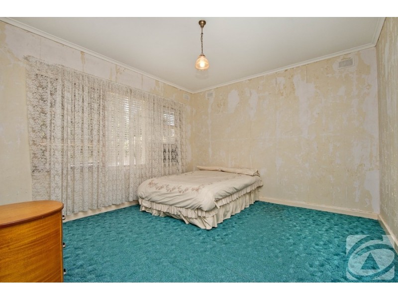 30 Krieg Road, Evanston Park SA 5116