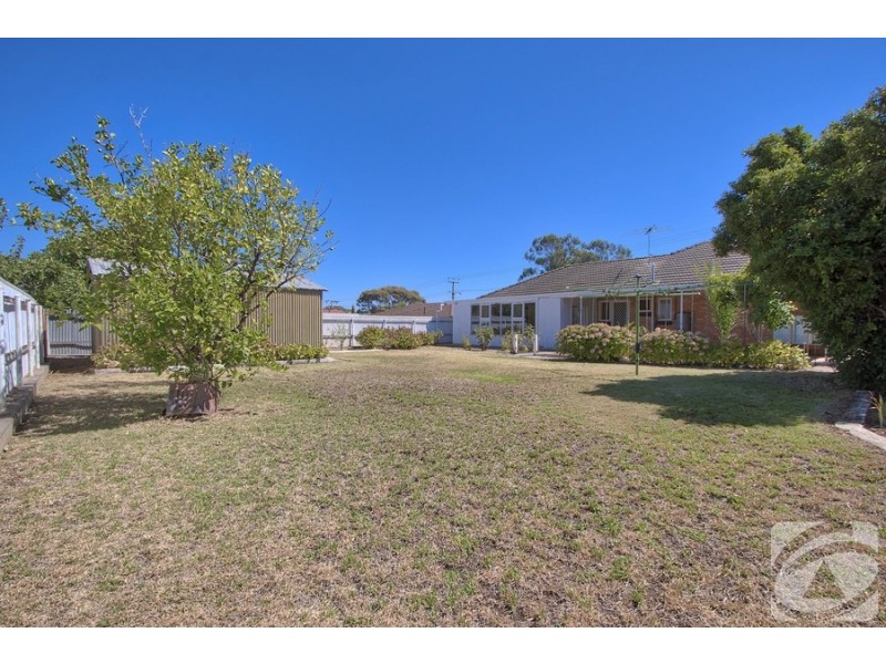 30 Krieg Road, Evanston Park SA 5116