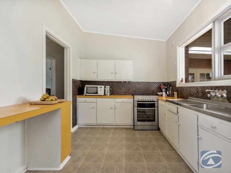 11A Hibiscus Street, Elizabeth Vale SA 5112