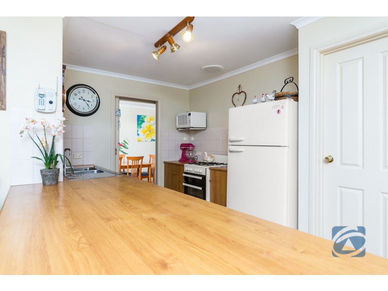 6 Osprey Parade, Hewett SA 5118