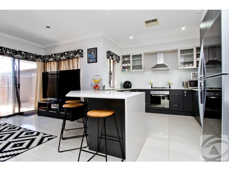 3 Hawick Avenue, Blakeview SA 5114