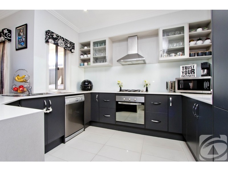 3 Hawick Avenue, Blakeview SA 5114