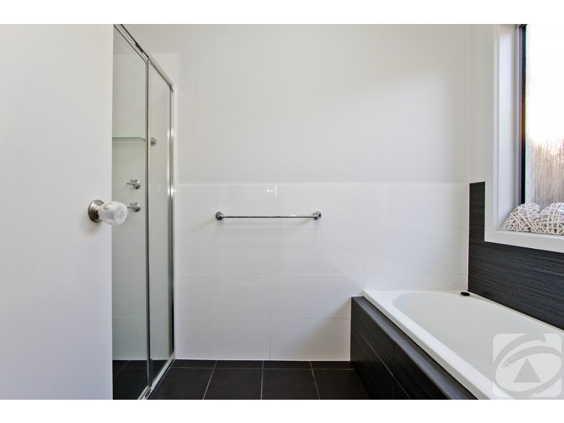 3 Hawick Avenue, Blakeview SA 5114