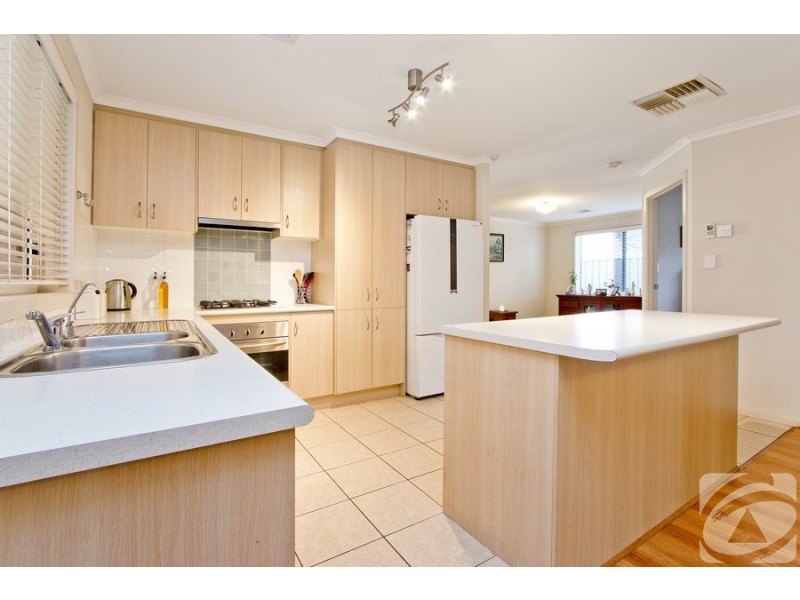 77 Lakeside Drive, Andrews Farm SA 5114
